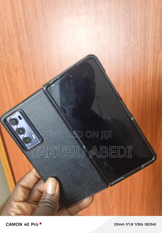 Honor Magic V2 512 GB Black · Photo 1