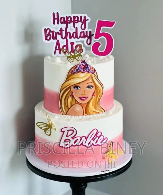 Creamy Barbie Character Cake · Photo 1