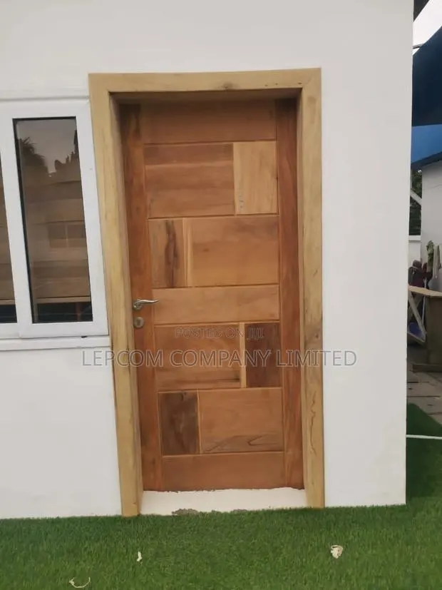 Wooden Doors for Sale · Photo 1