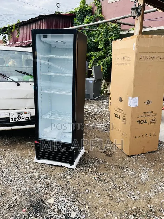 Super Chilling TCL F305cb 285 Litres Display Fridge(Black) · Photo 1