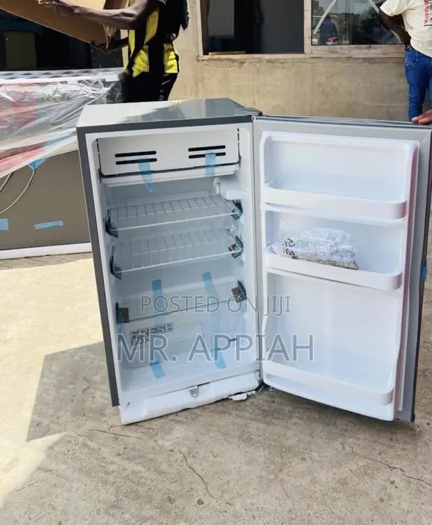 Purchase Classic Midea 93l 1 Door Table Top Fridge · Photo 1