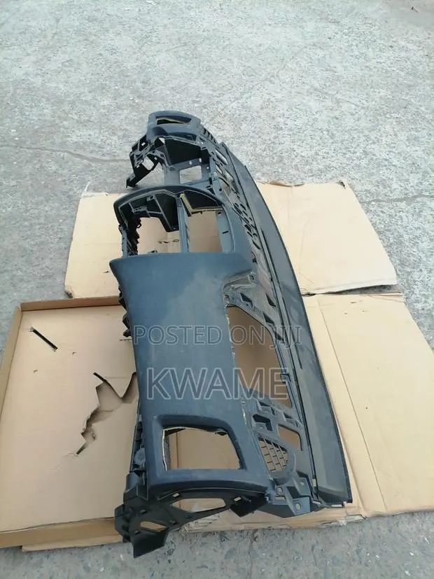 Outlander Sports/Asx 2019-2025 Dashboard Panel · Photo 1