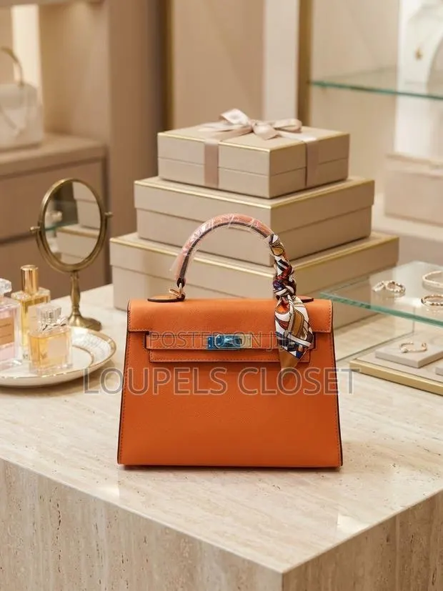 Bags for Ladies · Photo 1