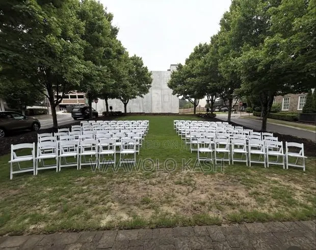 Gladiator Chairs · Photo 2