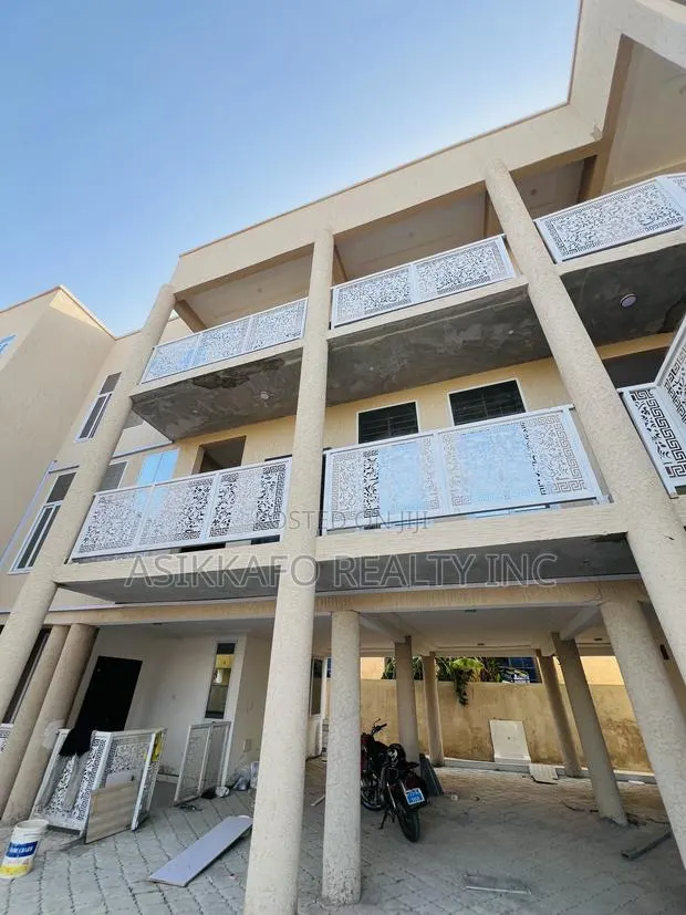 2bdrm Apartment in Baatsona, Spintex for rent · Photo 1