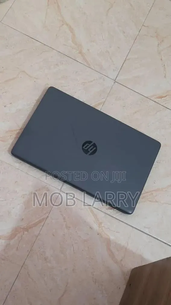 Laptop HP 250 G7 8GB Intel Core i5 SSD 256GB · Photo 1