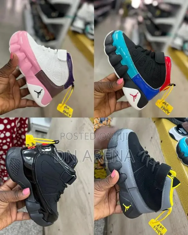 Kids Air Jordan Sneakers Unisex · Photo 1