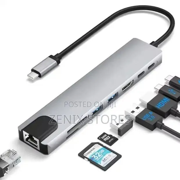 8 in 1 USB Hub · Photo 1
