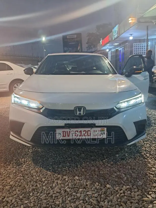 Honda Civic Sport CVT 2024 White · Photo 1