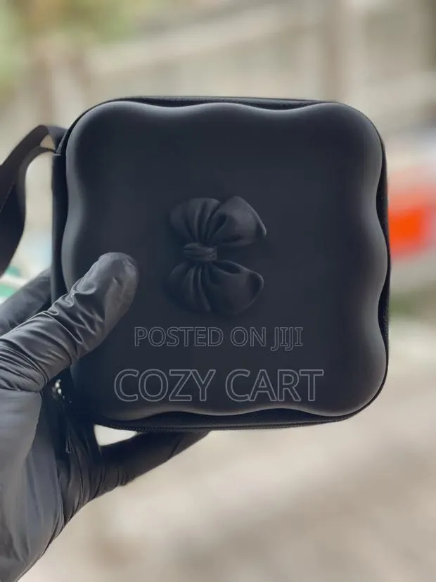 Charger Case and Protector · Photo 1