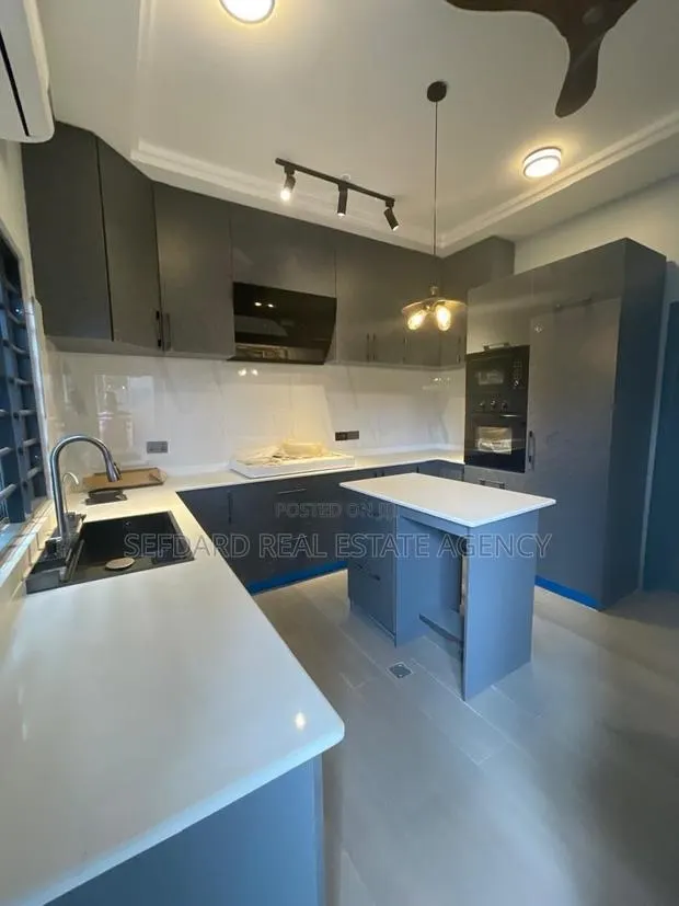 4bdrm House in Sefdard Properties, Agbogba for rent · Photo 8