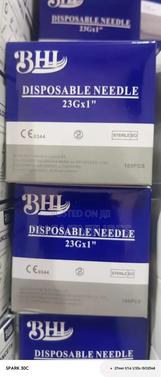 Disposable Needles · Photo 1