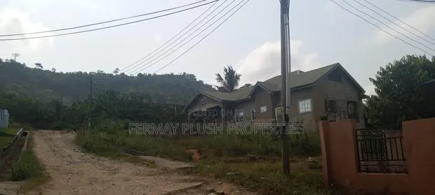 Land Located in a Serene Environment · Photo 1
