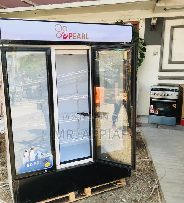 Latest Pearl 3 Door Pearl PVC-150 Electric Beverage Cooler. · Photo 1