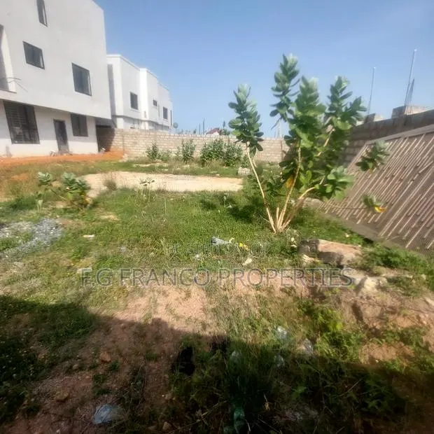 Helf Plot of Land for Sale at Lashibi · Photo 1