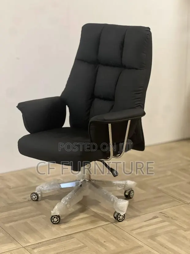 Executive Office Chair · Photo 1