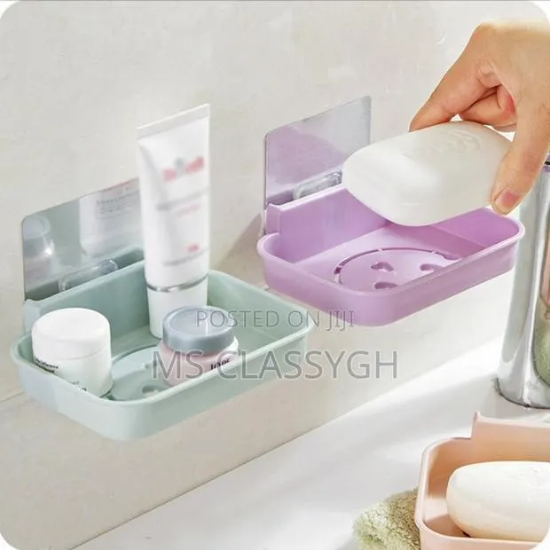 1pc Seamless Trace Wall-Mounted Soap Box Hollow Smile Face D · Photo 1