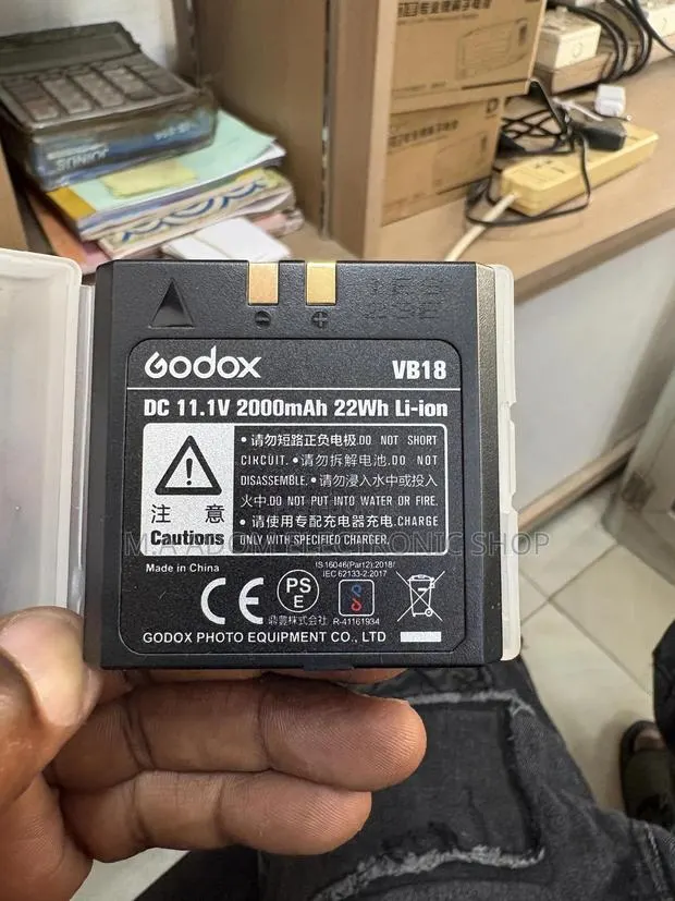 Godox Vb18 Powerful Convenient Li-Ion Battery Ving V850ii V860ii Camer · Photo 1