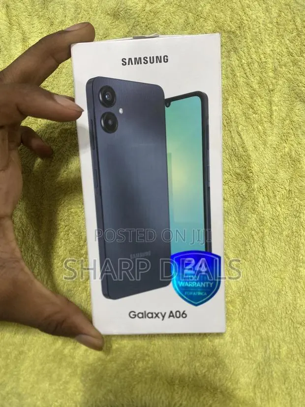 New Samsung Galaxy A06 128 GB Blue · Photo 1