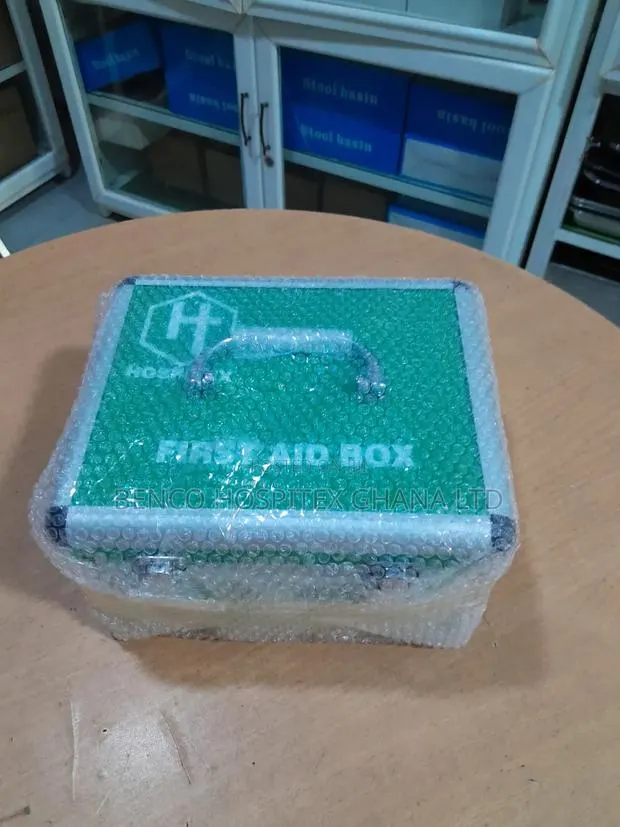First Aid Box (Medium) · Photo 1