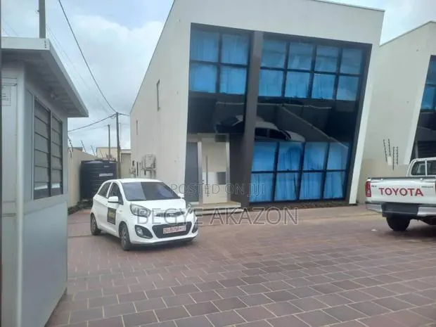 5 Room Office Space for Rent East Legon · Photo 1