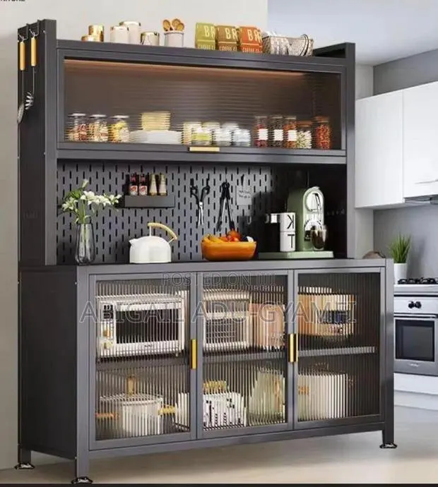 Kitchen Cabinet · Photo 1