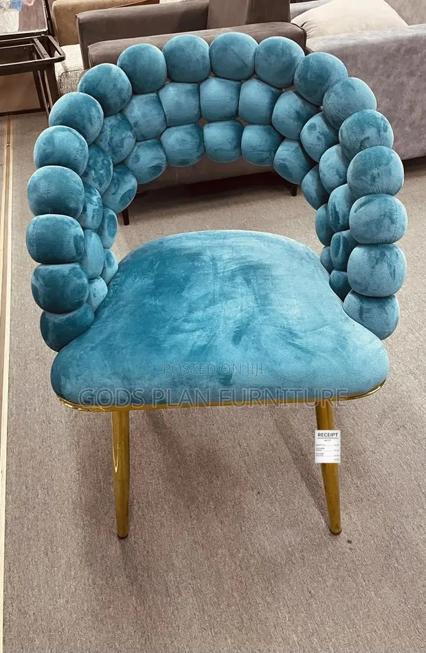 Bubble Accent Chair · Photo 1