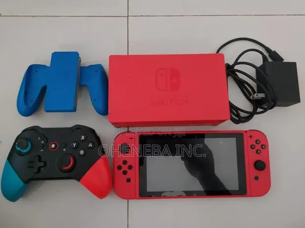 Golden Red Nintendo Switch With Games+All Accessories · Photo 1