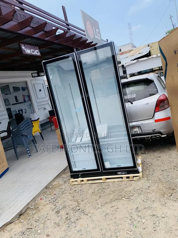 Original PVC-801-27AA Pearl 690-Liter 2Door Glass Display Fridge · Photo 1