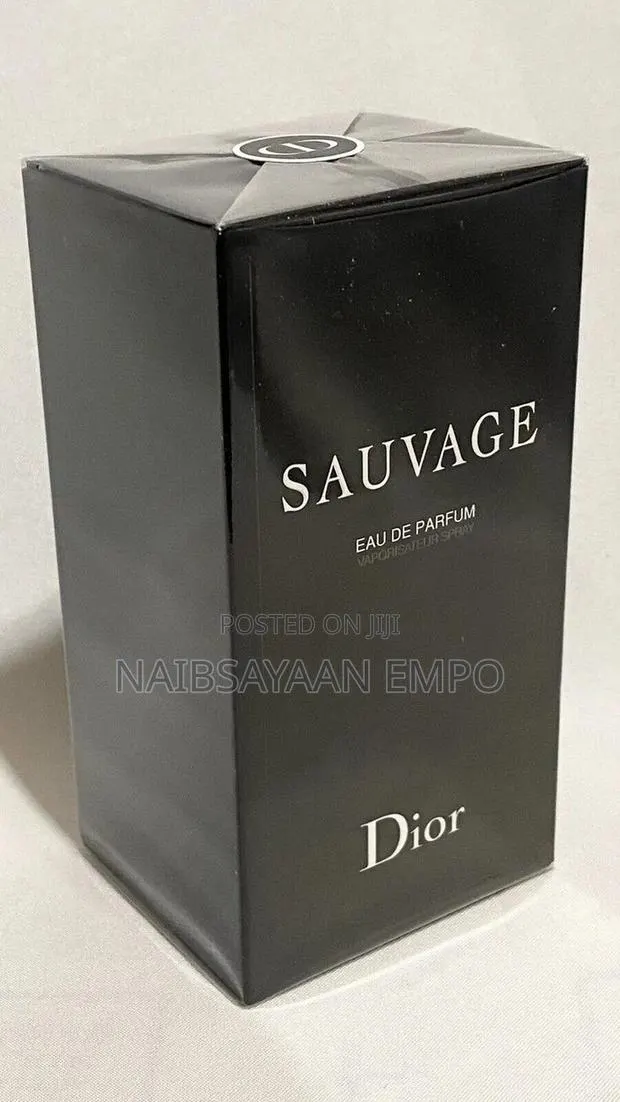 Sauvage Parfum by Christian Dior · Photo 1