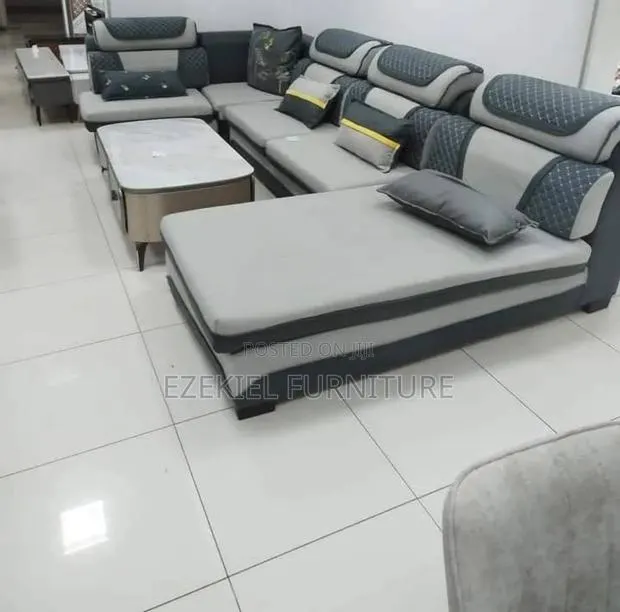 Living Room Sofa Set · Photo 1
