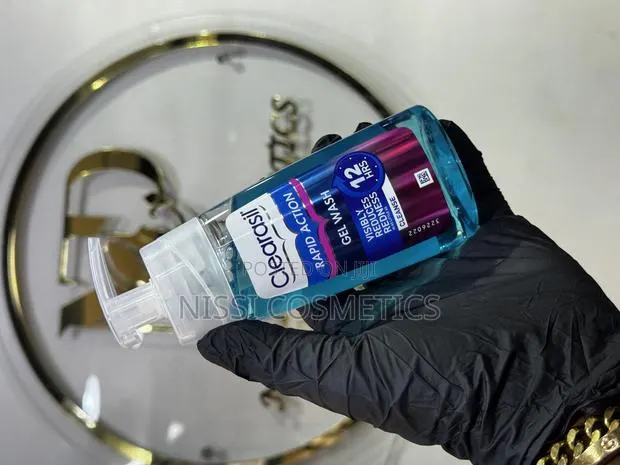 Clearasil Ultra Rapid Action Gel Wash · Photo 1