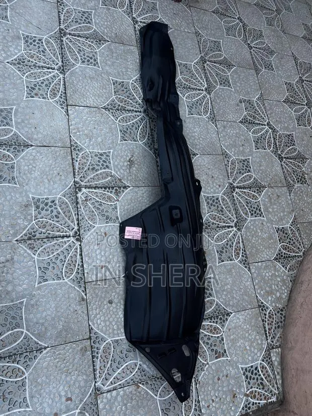 Honda CRV INNER FENDER Under Panel 2017 2018 2019 2020 2021 3022 · Photo 1