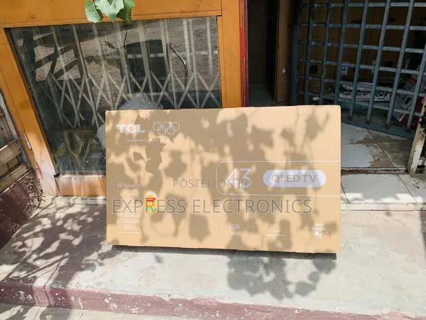 High Quality TCL 43" 2K Full HD Smart QLED Direct lAndroid Smart Bezel · Photo 1