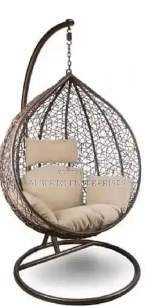 Swing Egg Chair · Photo 1