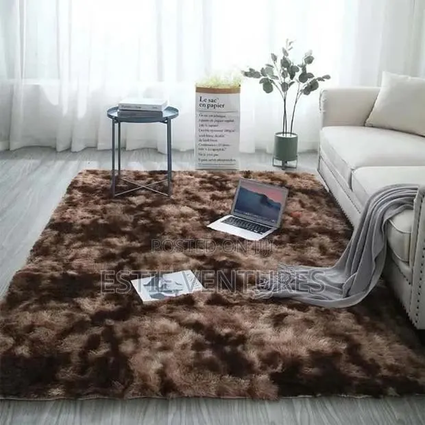 Bedroom Carpet · Photo 1