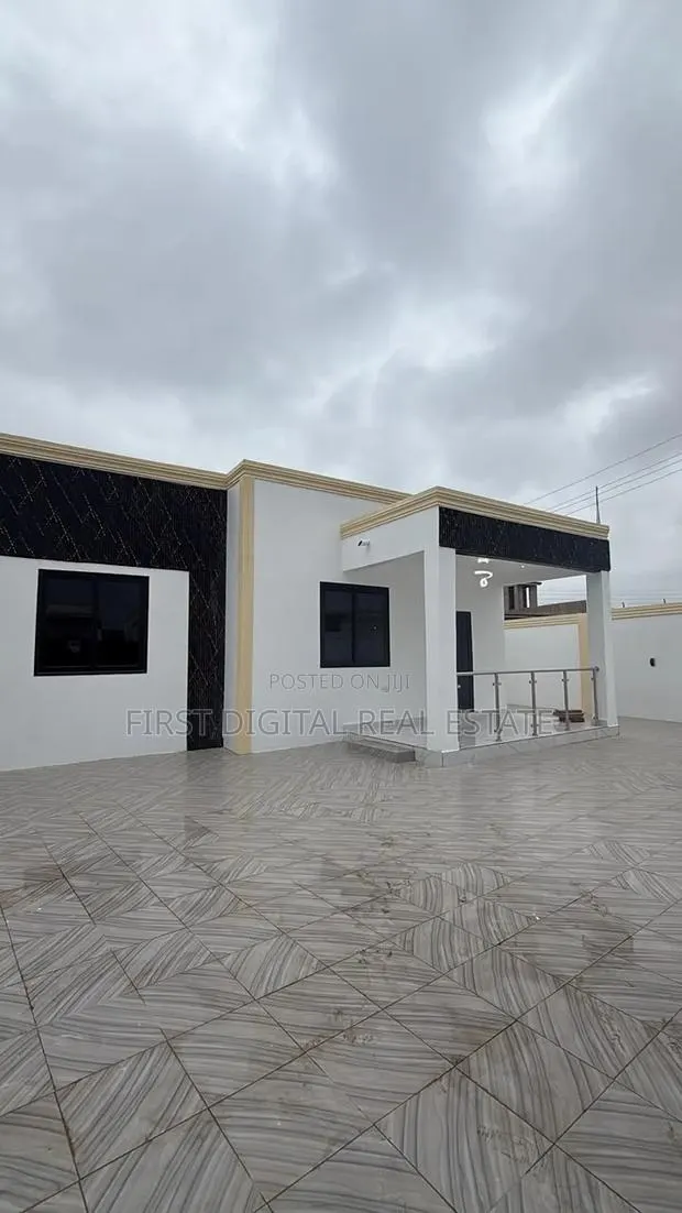 4 Bedroom at Haatso for Sale With Boys Quarters · Photo 1