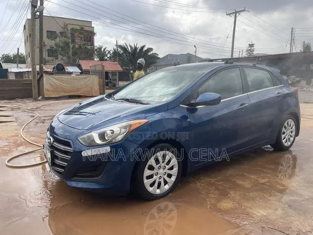 Hyundai Elantra 2016 Blue · Photo 1
