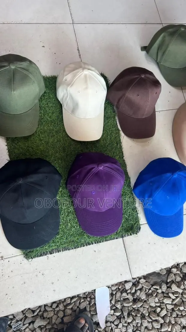 Quality Plain Caps · Photo 1
