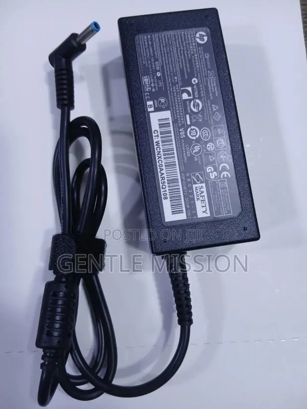 HP Adapter Blue Pin 19.5v for Laptop · Photo 1