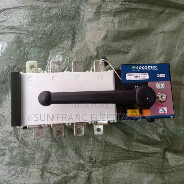 250a Automatic Transfer Changeover Switch · Photo 1
