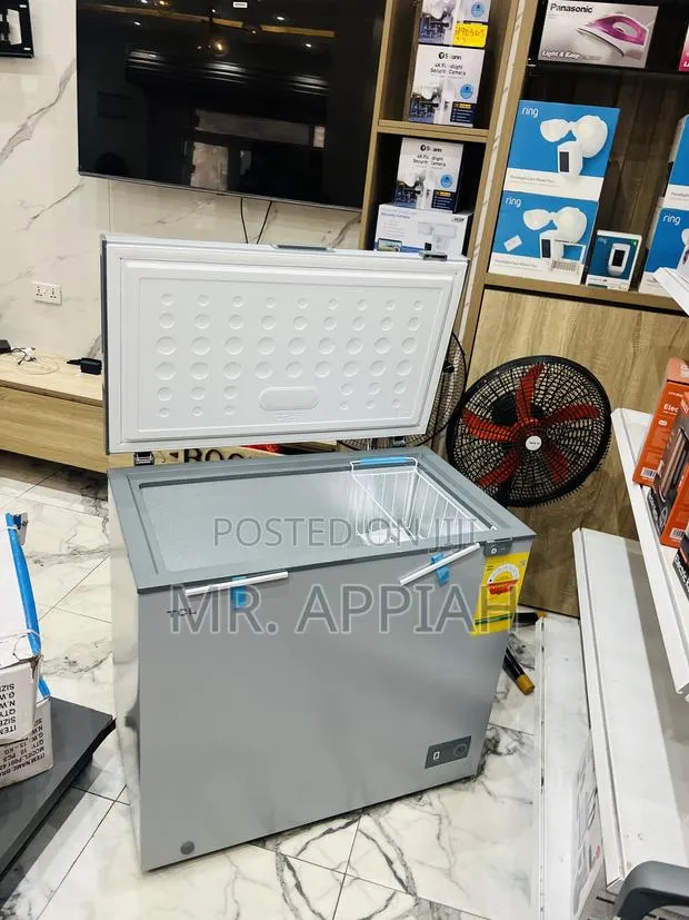 Super Durable TCL 200l Single Door Electric Chest Freezer(Gray) · Photo 1