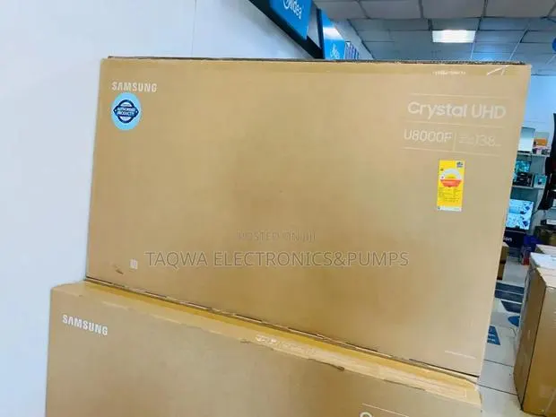 Cinematic Samsung 55"U 8000f Smart Tv · Photo 1