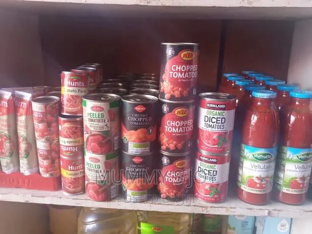 Organic Diced and Chopped Tomatoes · Photo 1