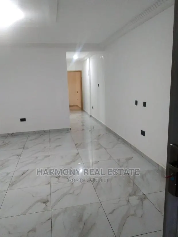 5bdrm House in West Legon for rent · Photo 1