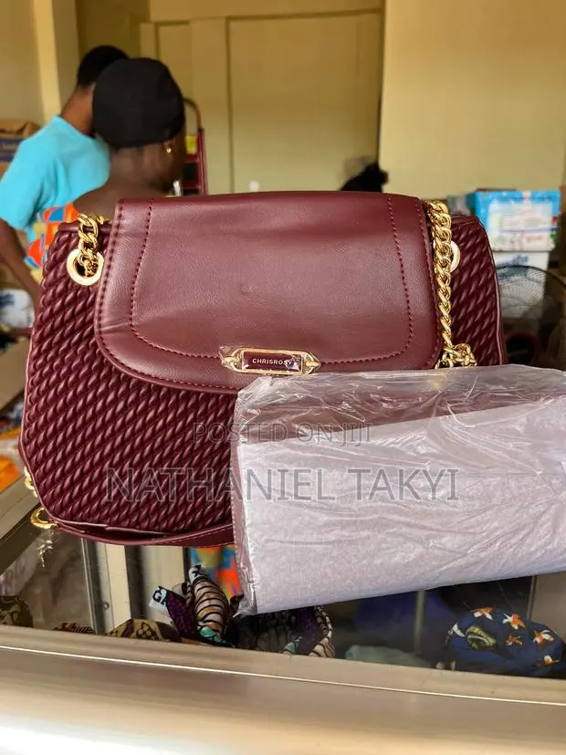 Ladies Bags With Purse. · Photo 1