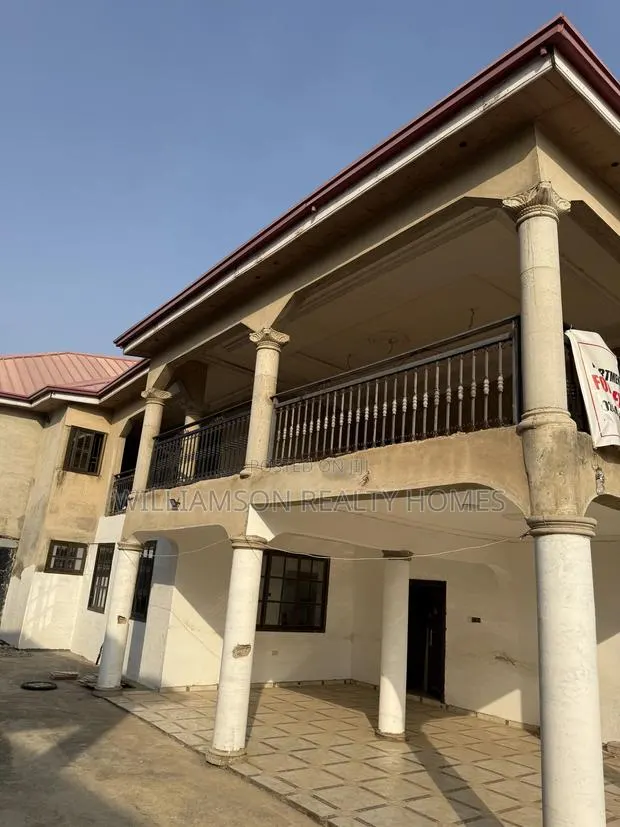 6bdrm House in Hfc Estate Area, Spintex for rent · Photo 1