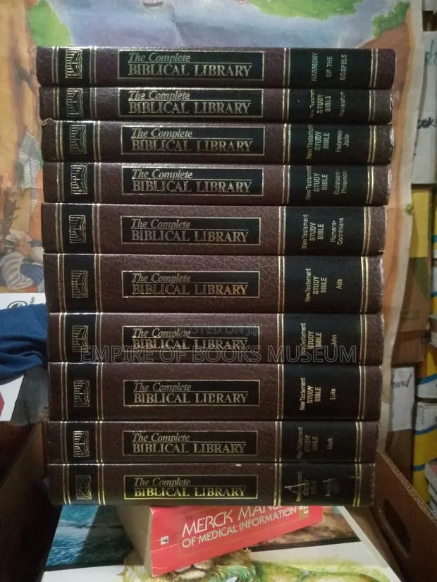 10 Volumes :The Complete Biblical Library: The New Testament · Photo 1