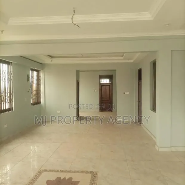 3bdrm Apartment in Golf City -Saki, Community 25 for rent · Photo 1