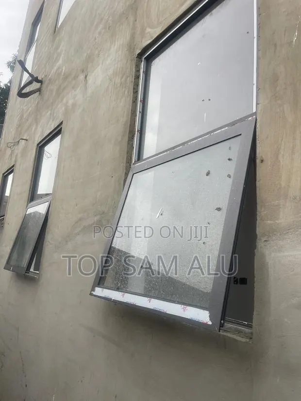 Projected Window · Photo 1